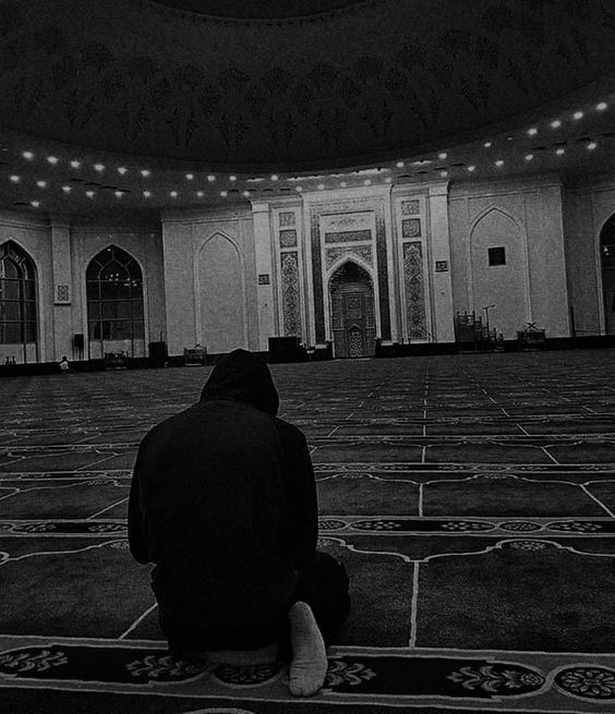 (إيمَانًا وَاحْتِسَابًا).. إخلاصُك في رمضان🌙🤲