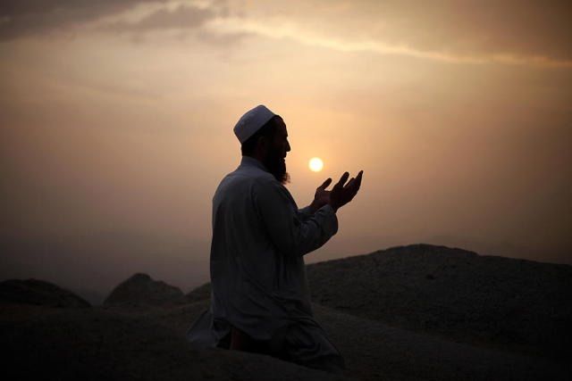 رحلة إلى أعماق الغاية: لماذا خُلقنا؟ وإلى أين المصير؟
